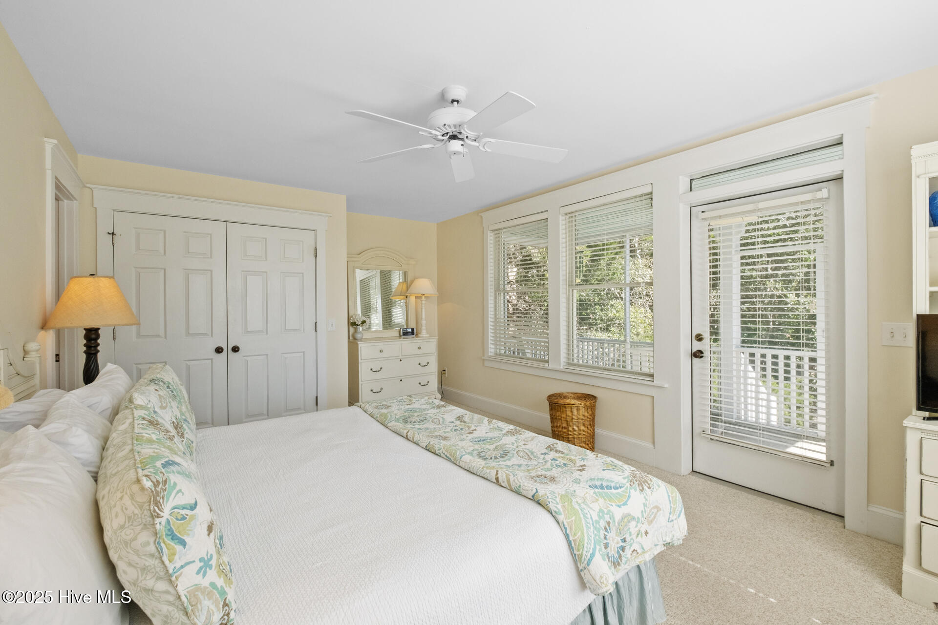 100493663 | Photo 26