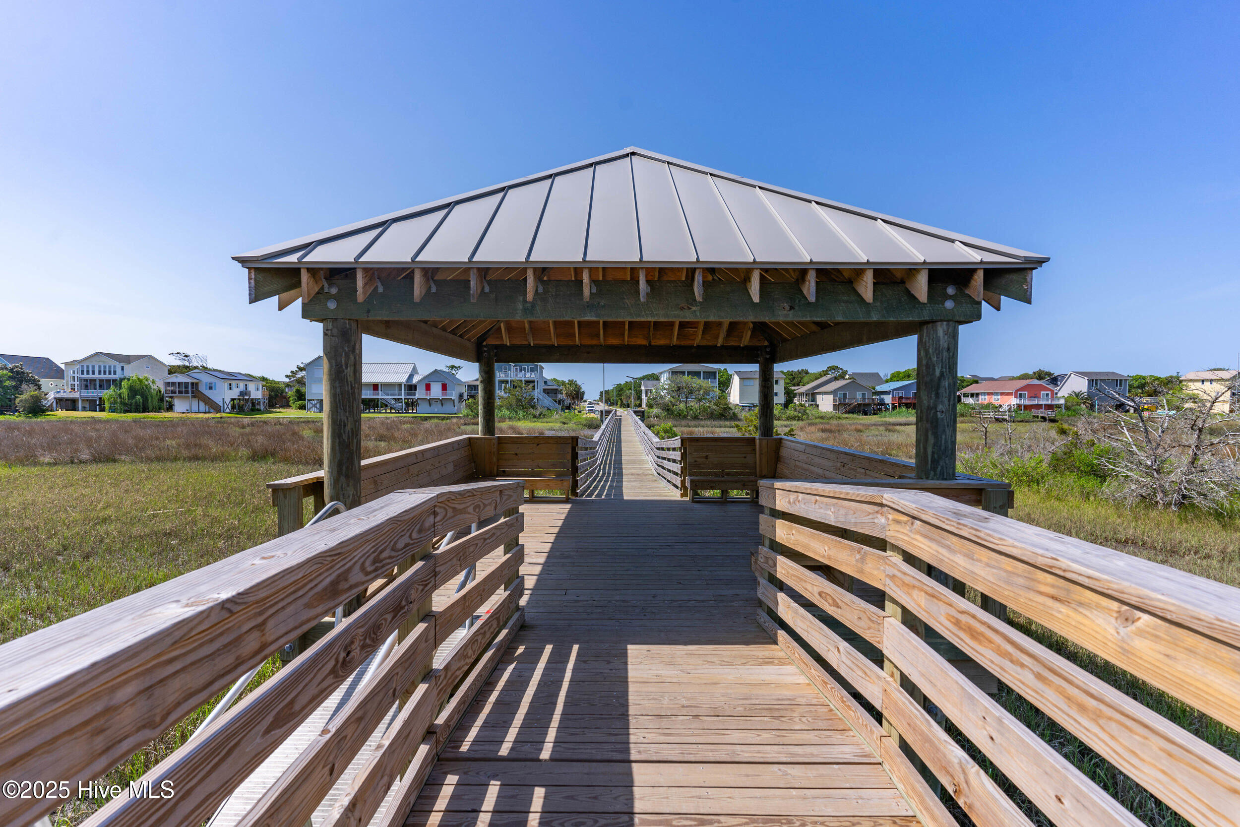 100521768 | Photo 49