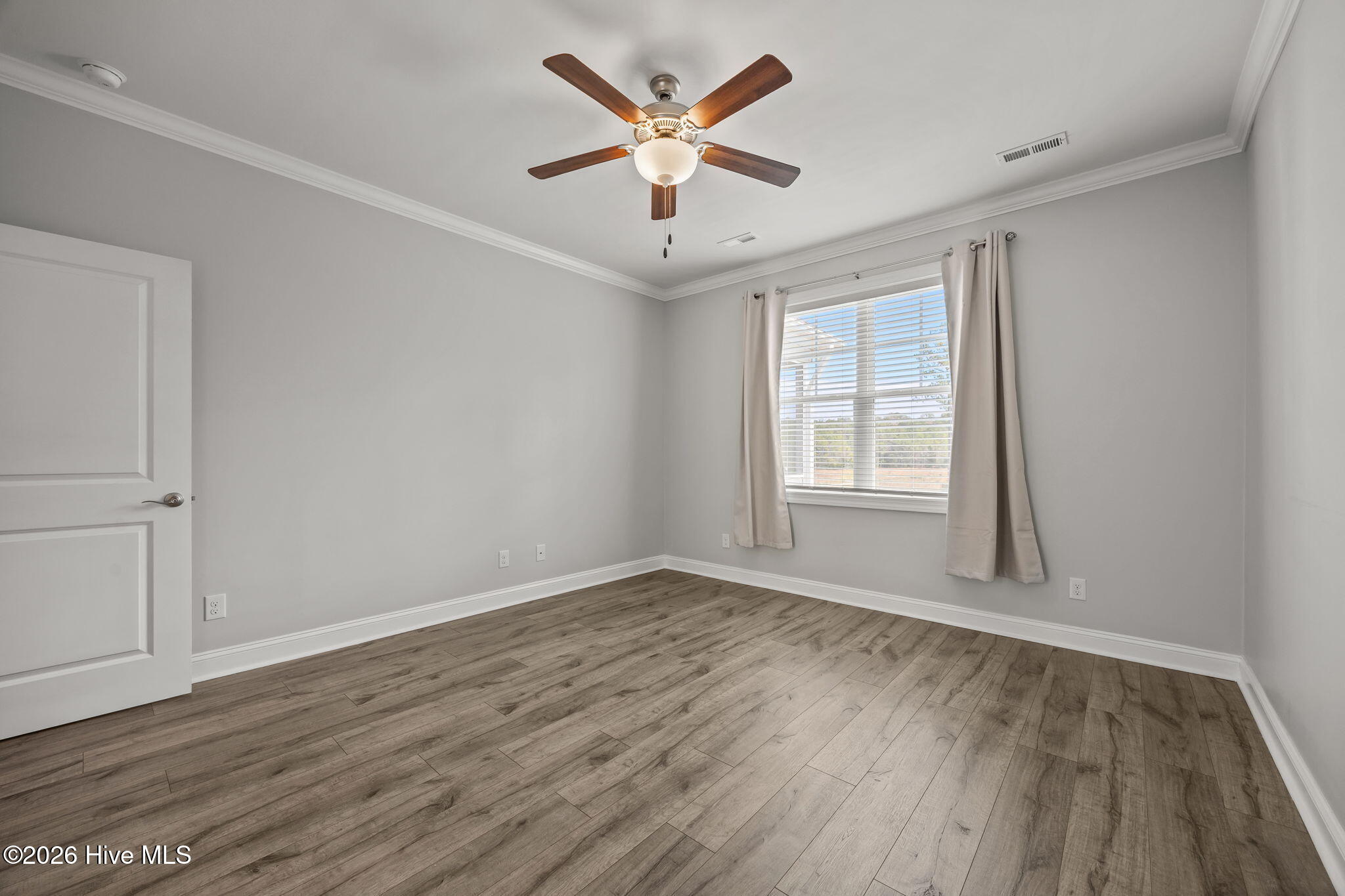 100559560 | Photo 41