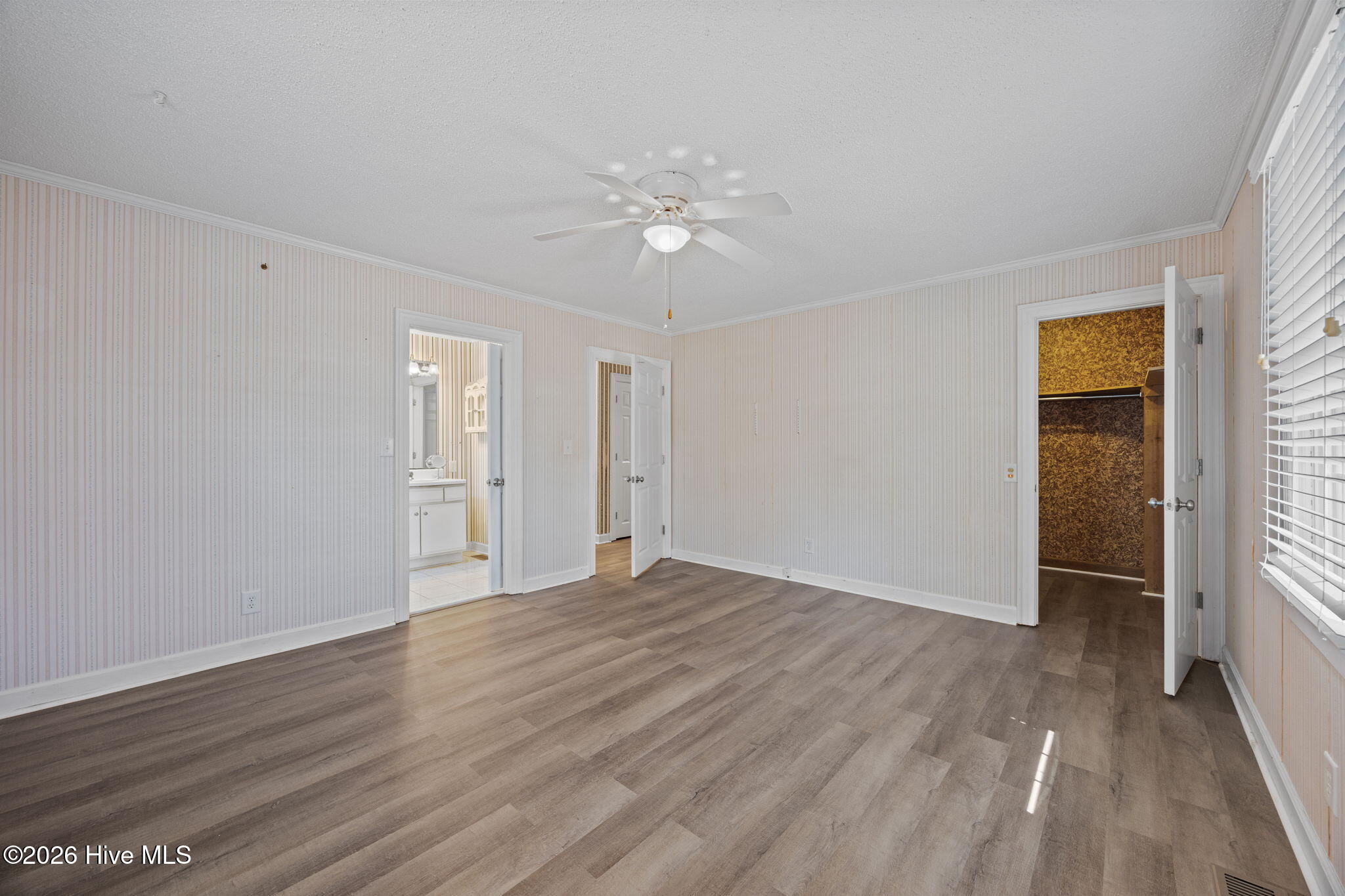 2882 Ivy Road, Greenville, NC, 27858