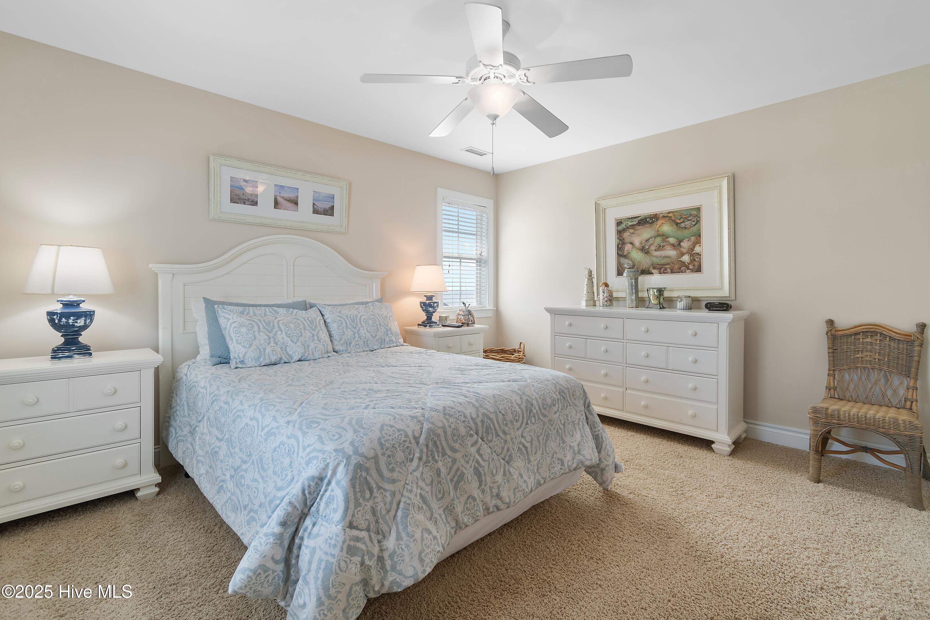 100535231 | Photo 76