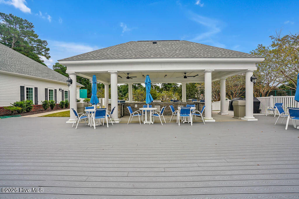 100567236 | Photo 39