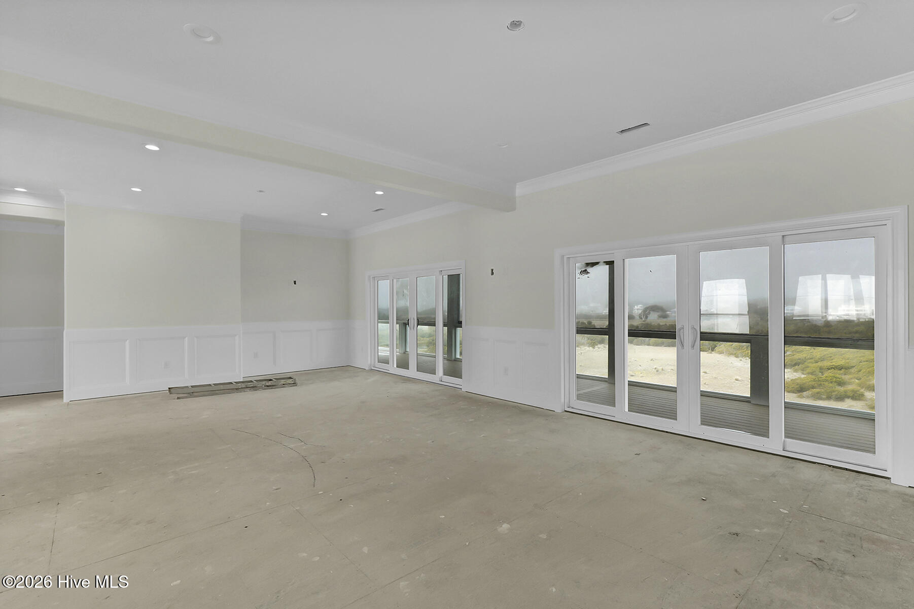 100559253 | Photo 34