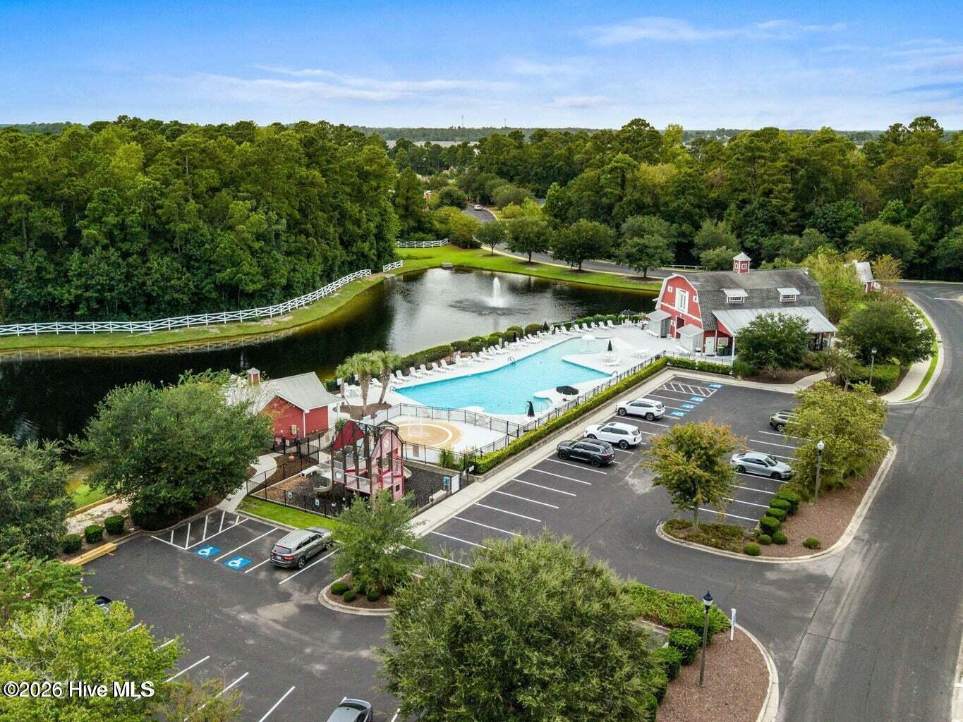 100564881 | Photo 47