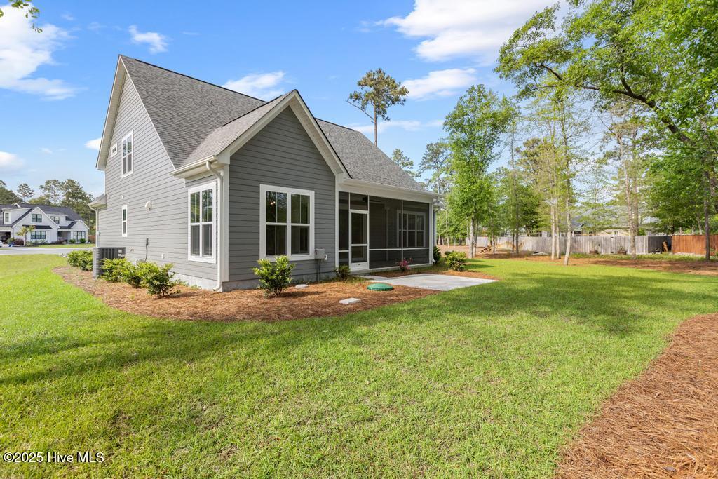 100535859 | Photo 40