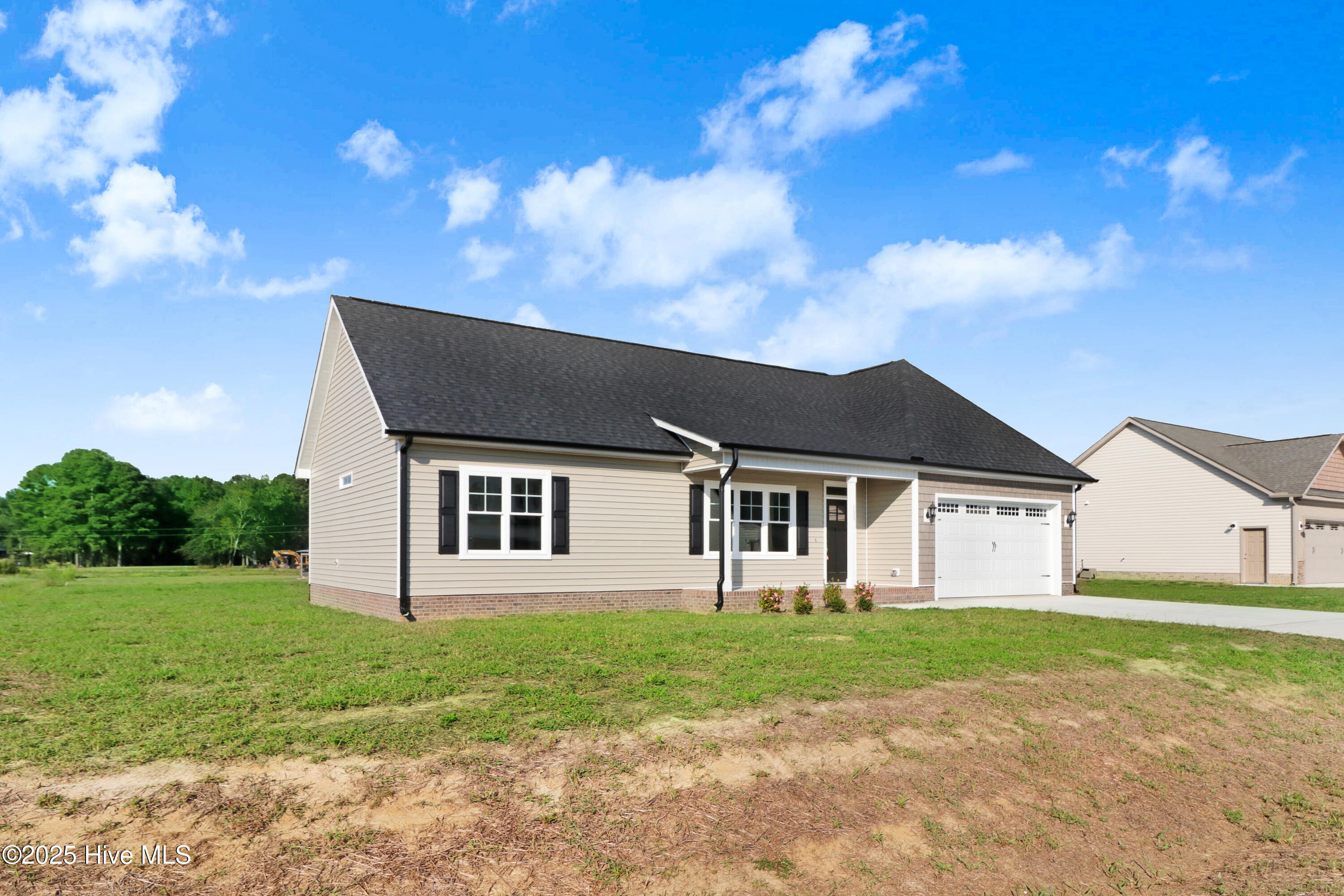 Homes for sale in Pikeville, NC | 133 Ralph Dr, Pikeville, NC 27863 | MLS# 100488876