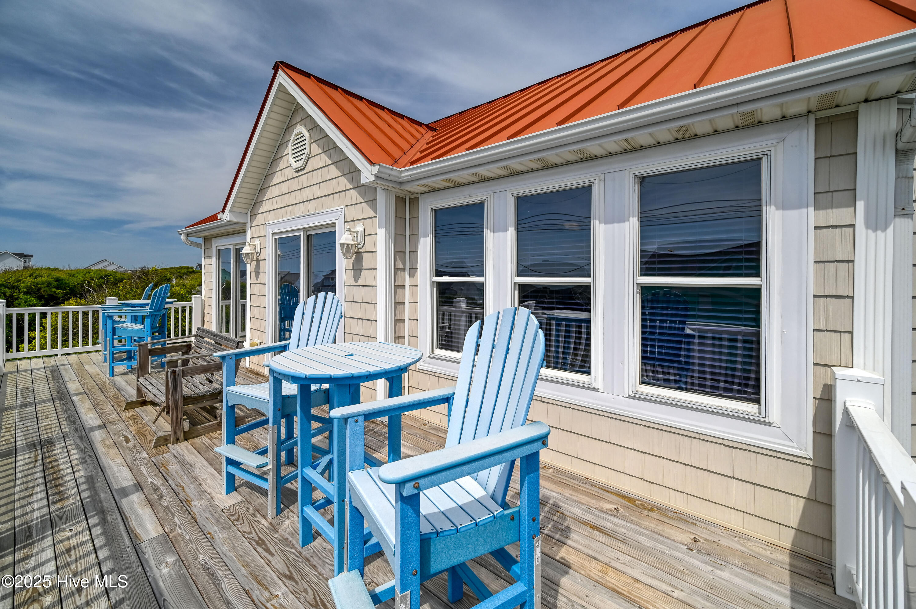 100502638 | Photo 30