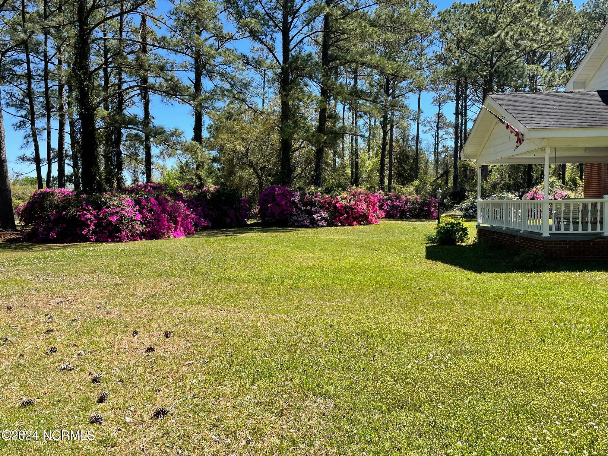 152 W Bayshore Drive,Cedar Island
