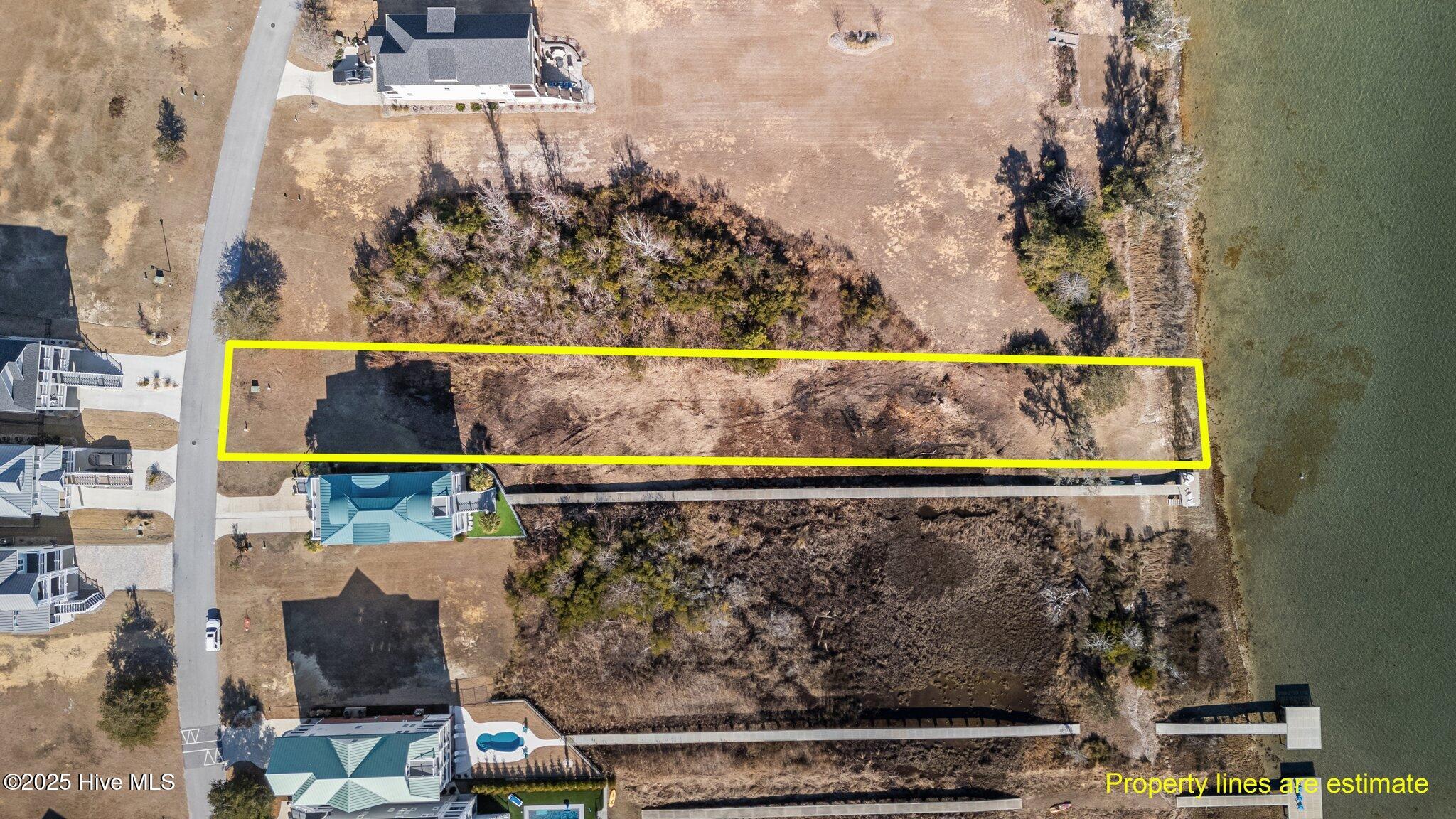 739 Cannonsgate Drive, Newport, NC, 28570