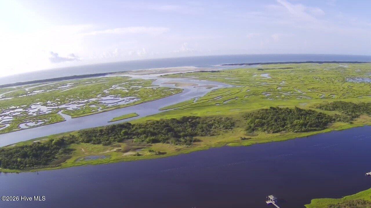 100557561 | Photo 44