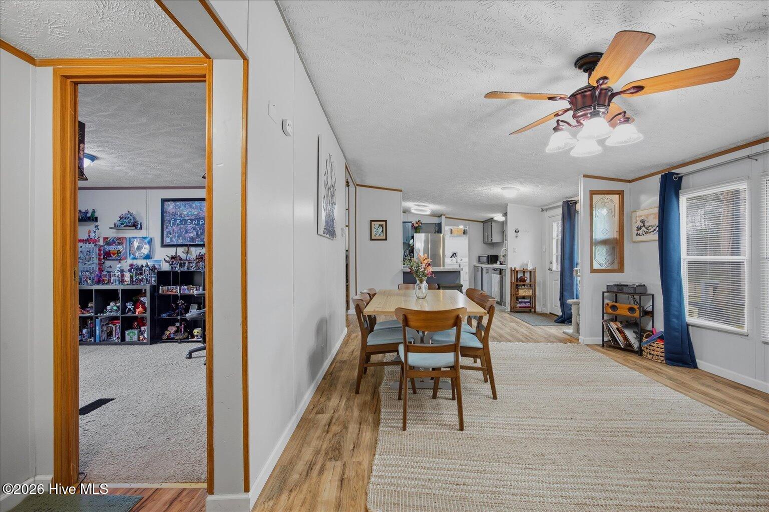 100556219 | Photo 20