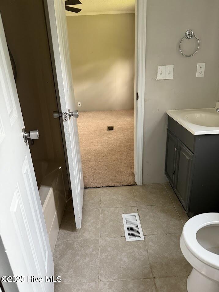 100486330 | Photo 23