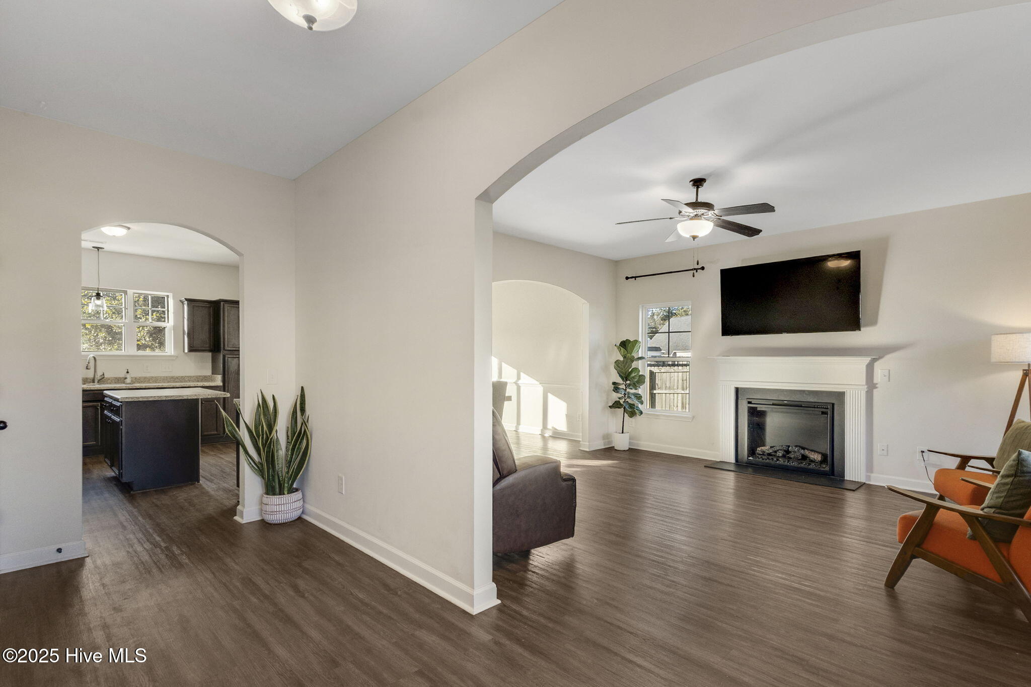 100538262 | Photo 10