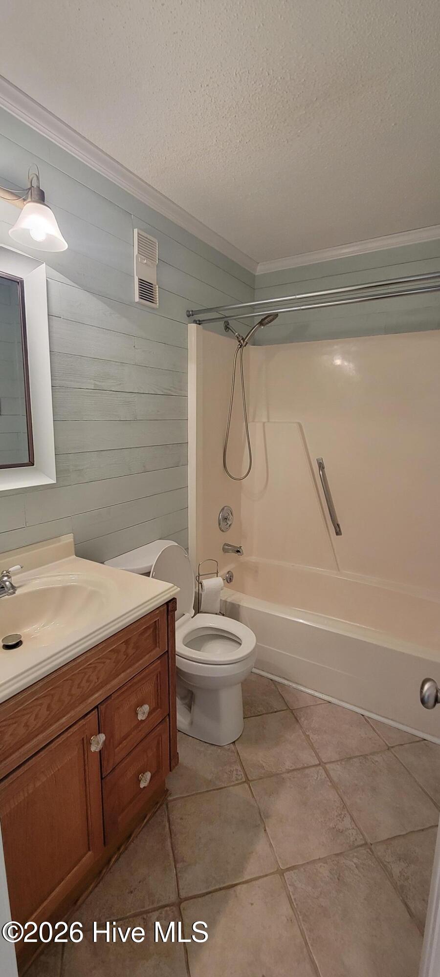 100550642 | Photo 20