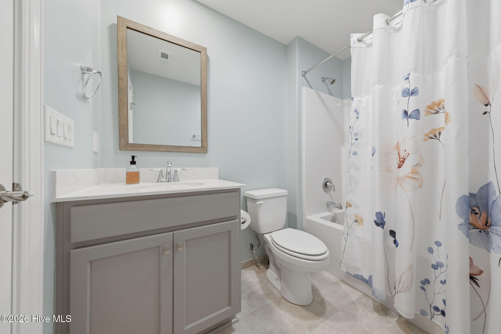 100568538 | Photo 37