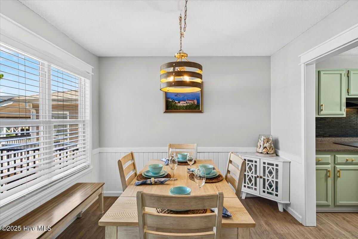 100529253 | Photo 19