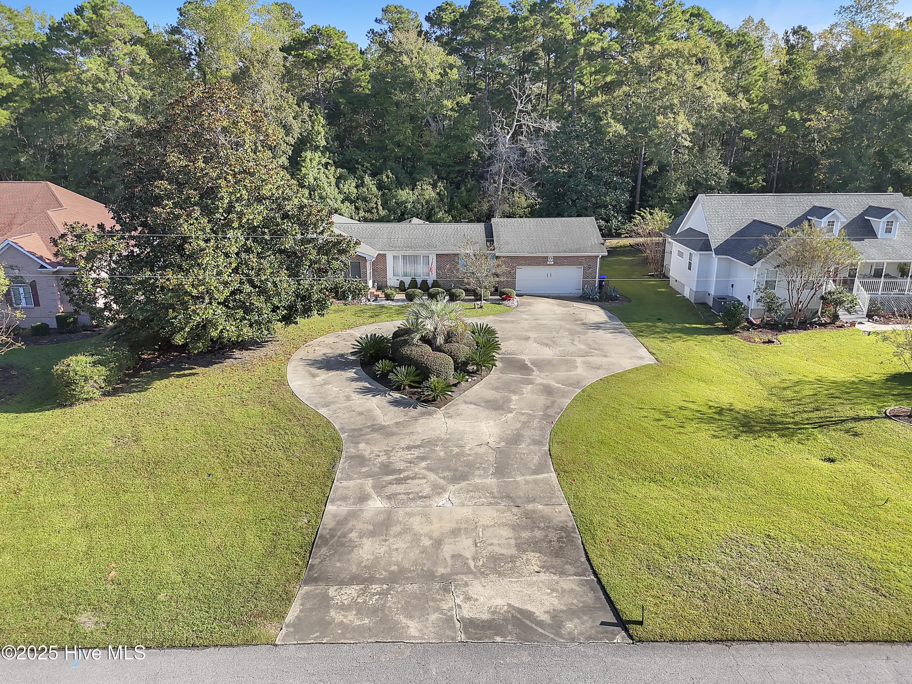 100536846 | Photo 63