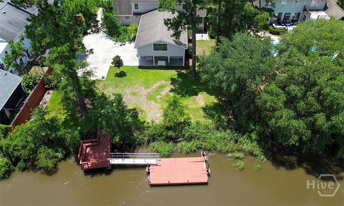221 Lakeshore Drive