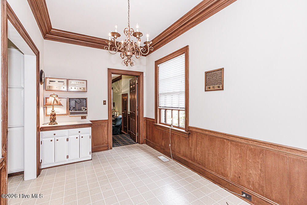 Breakfast room