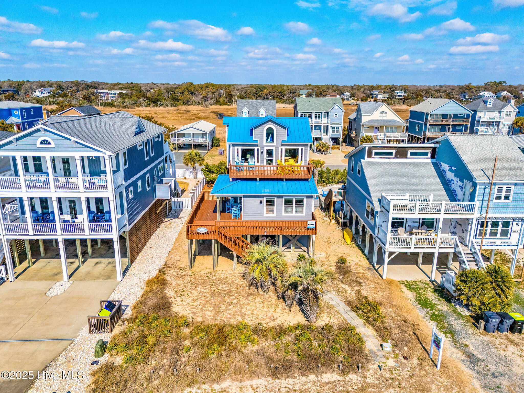 100529088 | Photo 95