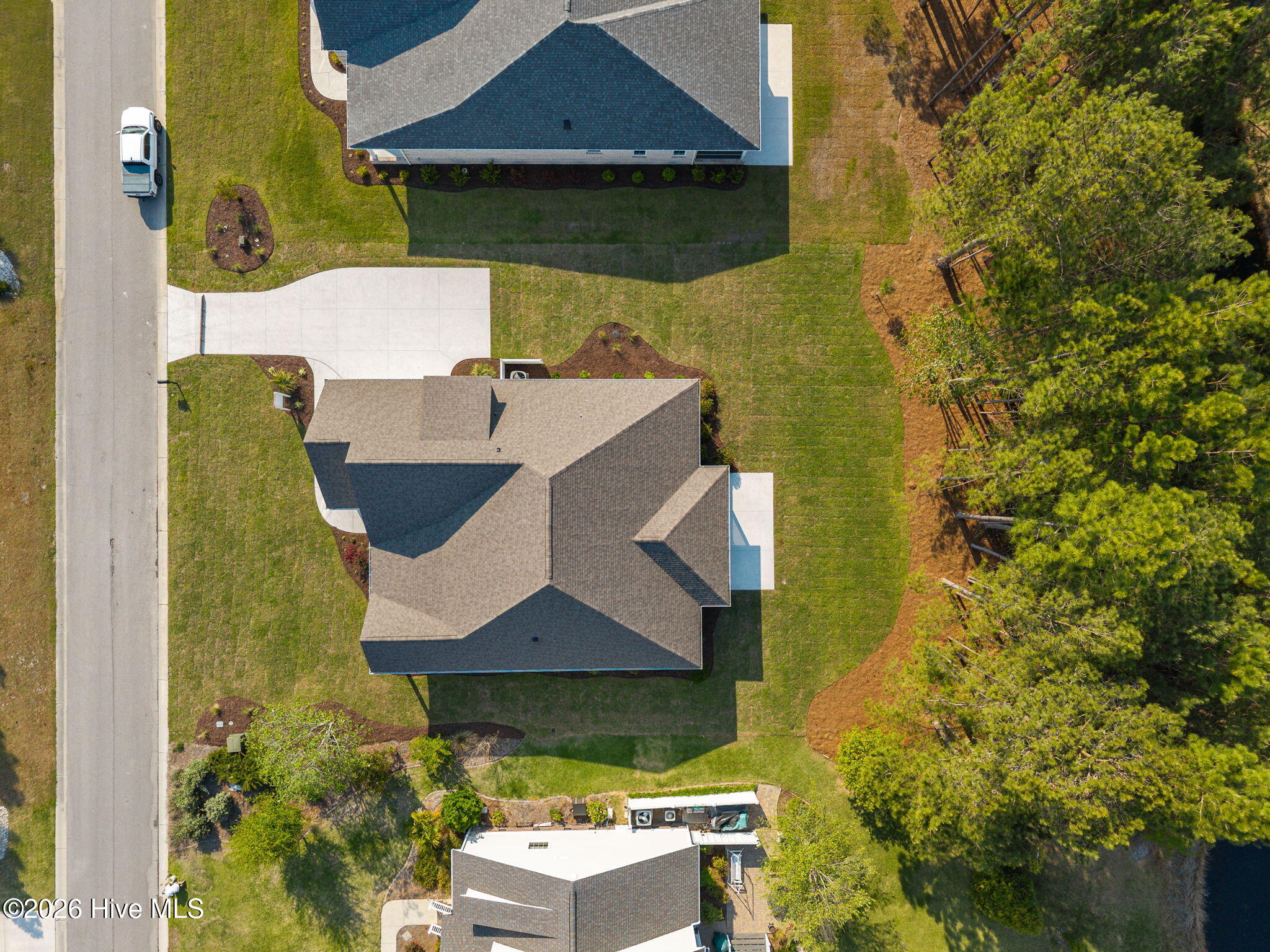 100554681 | Photo 51