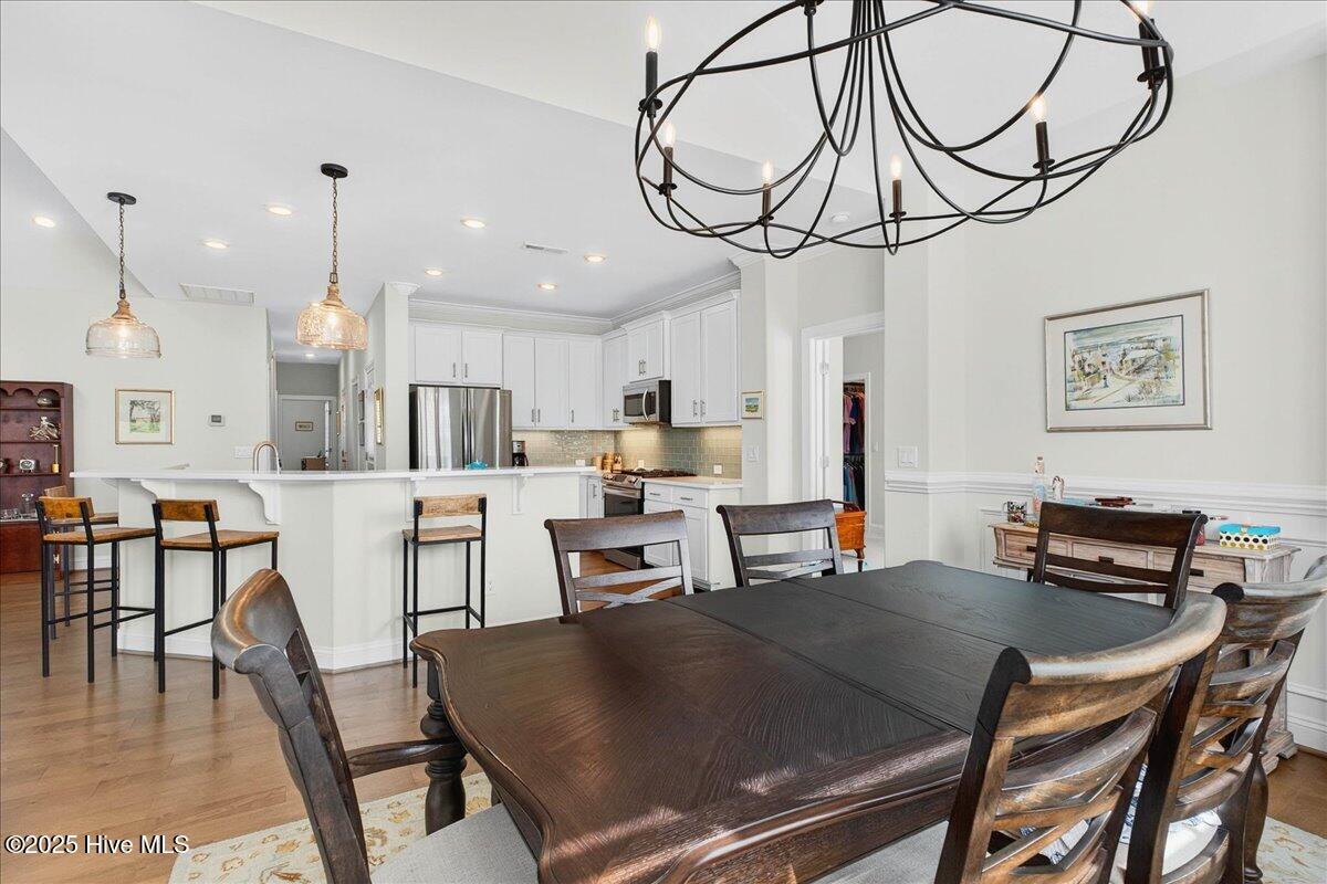 100537556 | Photo 18