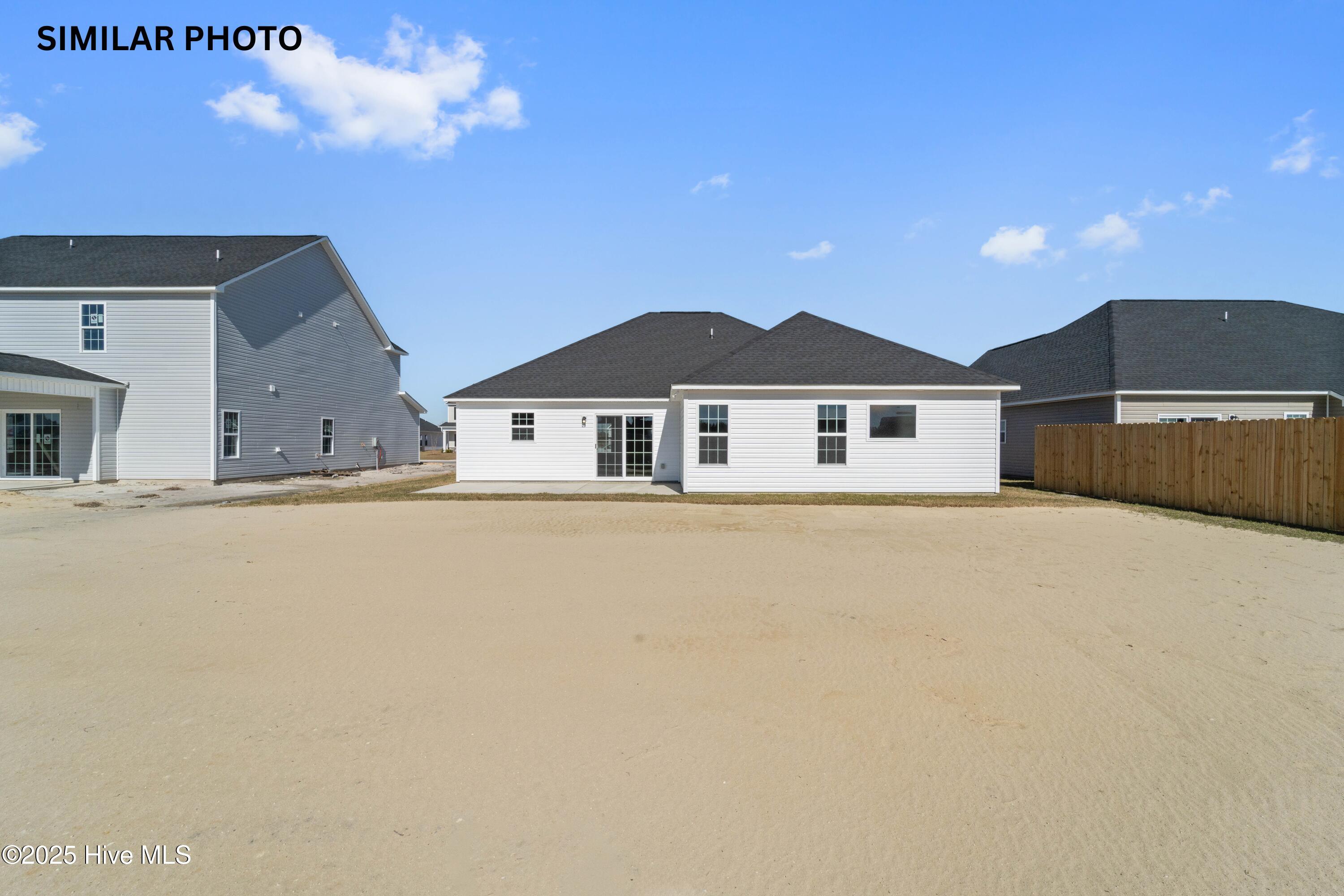 100537618 | Photo 31