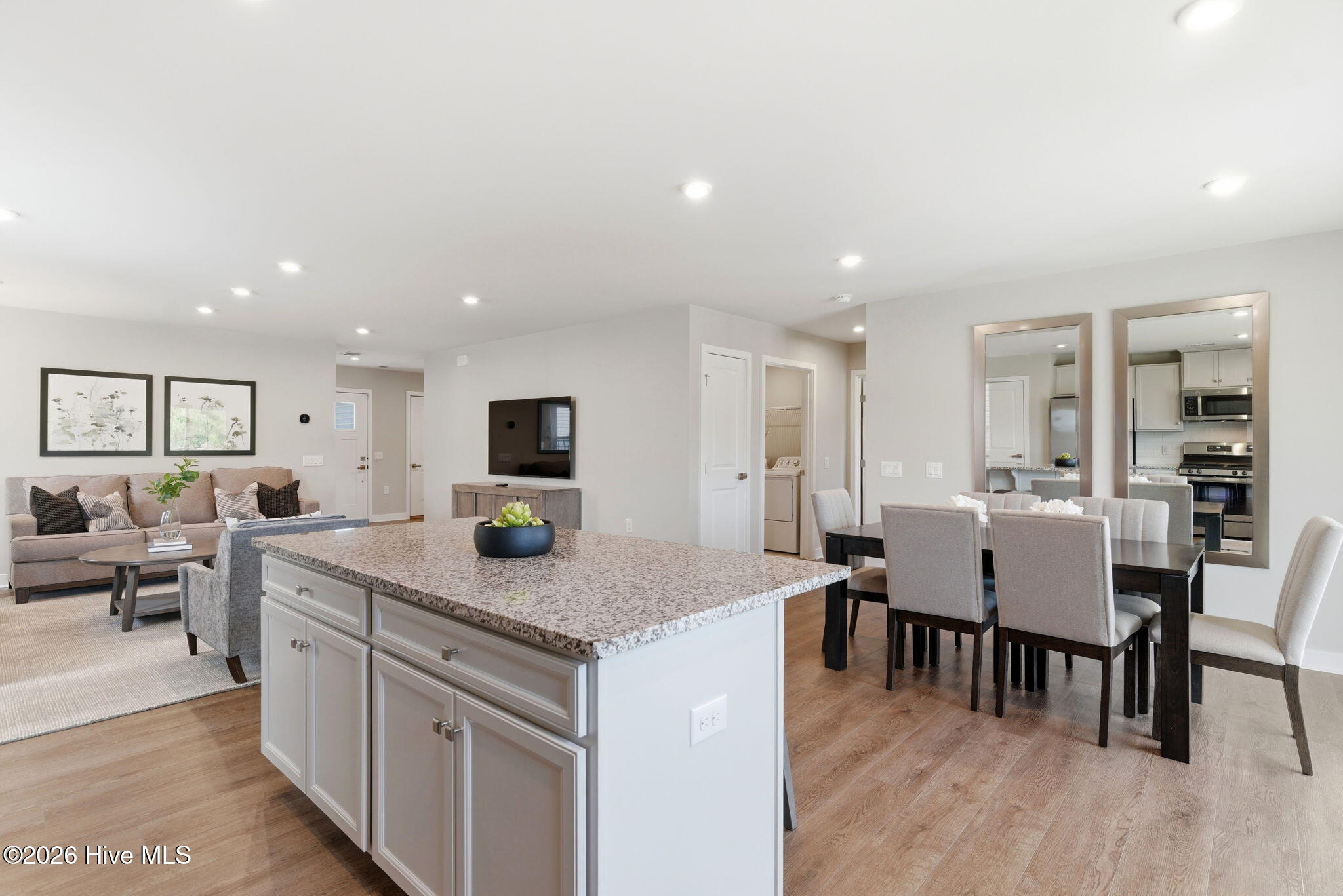 1123 Middle Crest Drive NE, Bolivia, NC, 28422