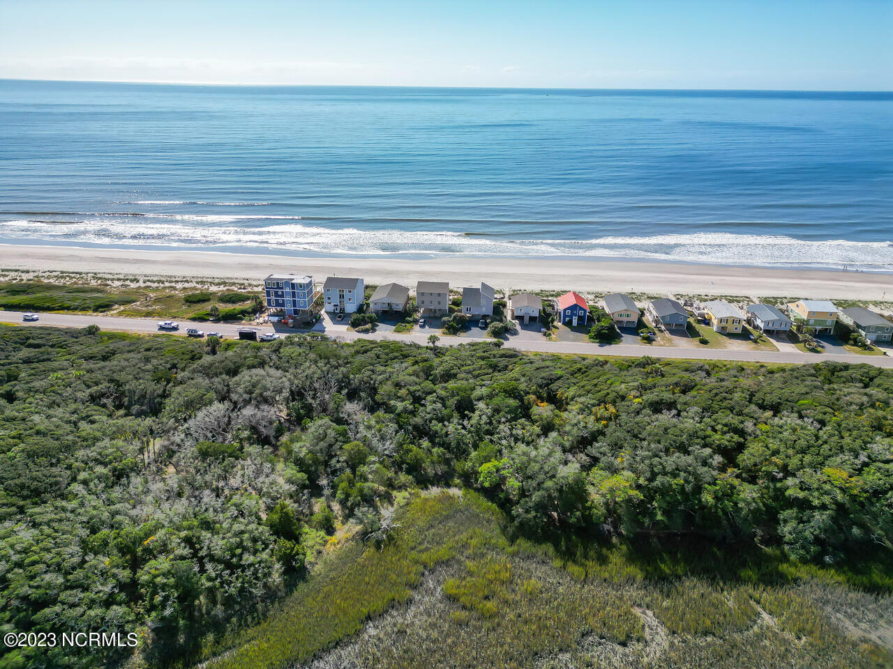 100551227 | Photo 20