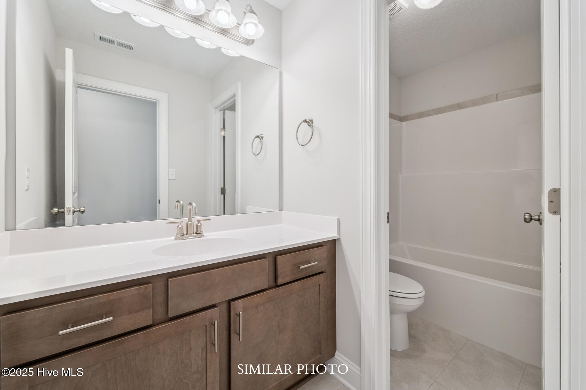 100538462 | Photo 31