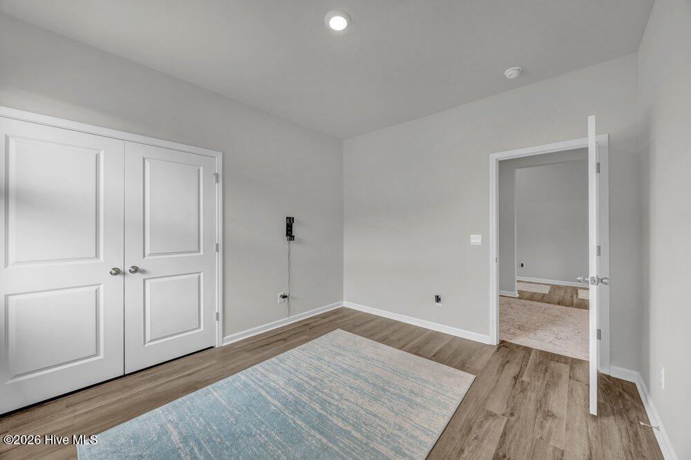 100561956 | Photo 26