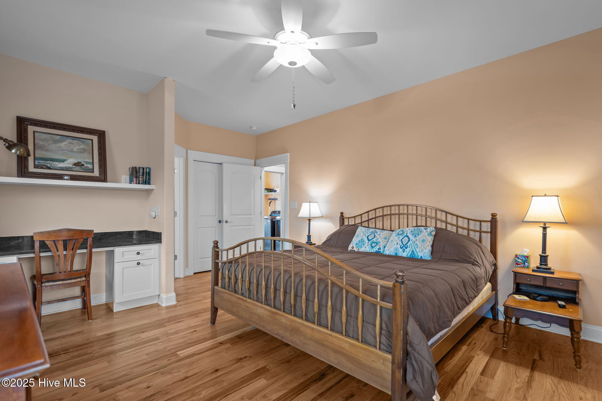 100541907 | Photo 16