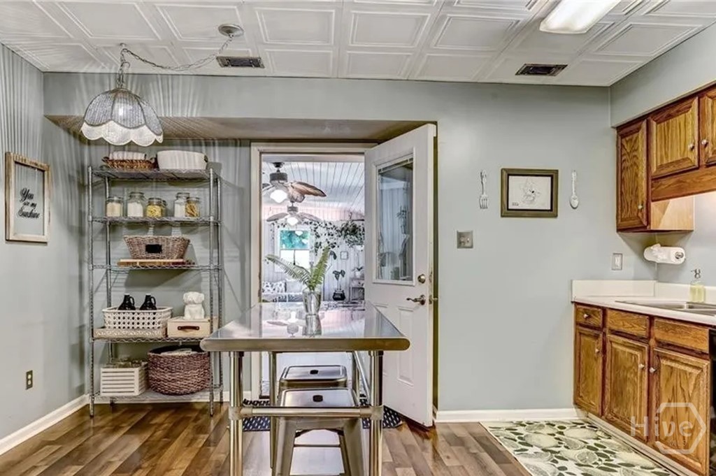 5020 Laroche Avenue, Savannah, GA 31406 Listing Photo  17