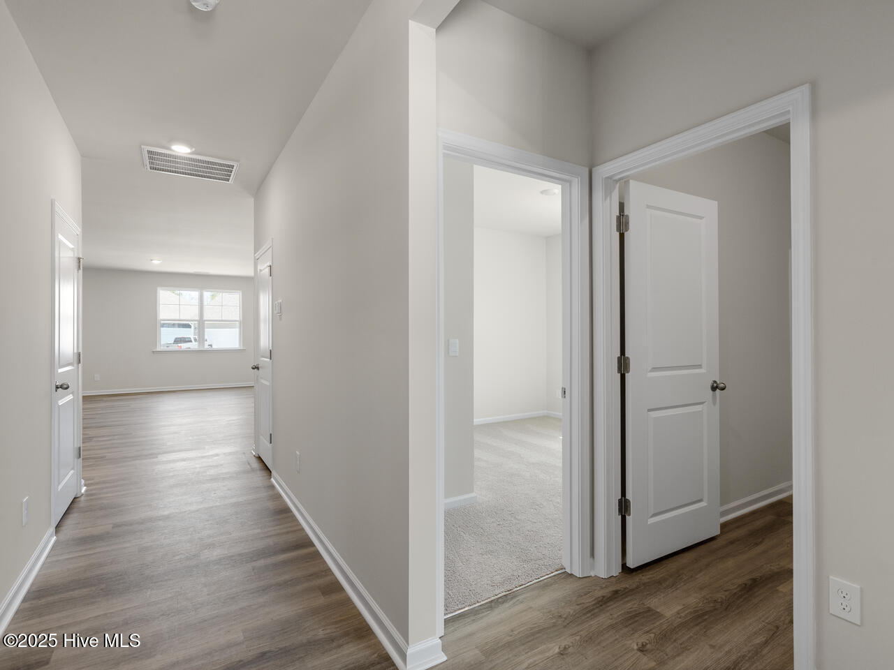 7107 Foxhollow Lane Leland NC 28451 USA-