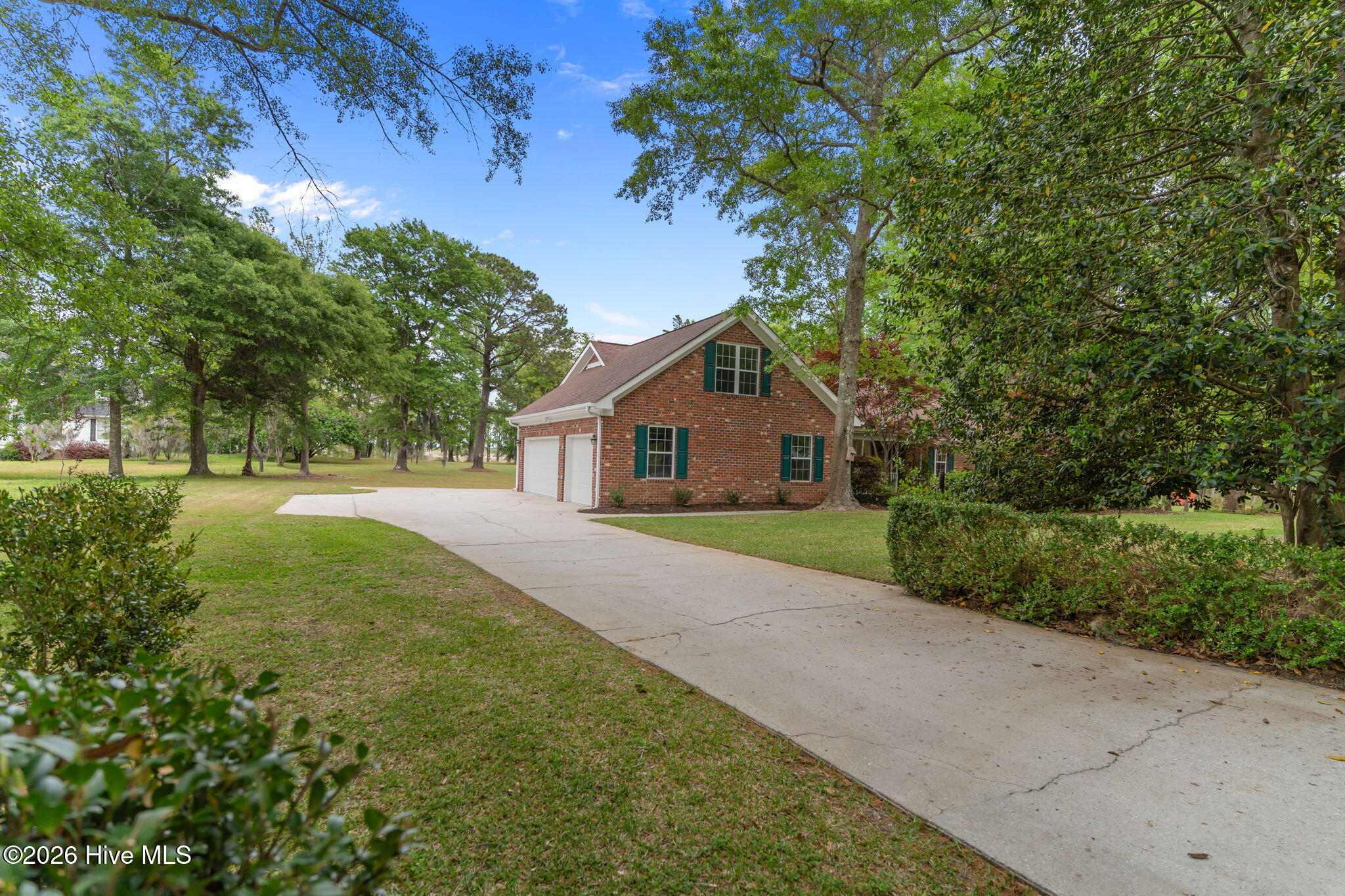 100567890 | Photo 43