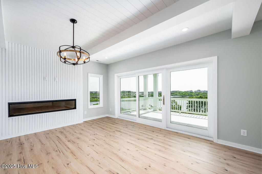 100514508 | Photo 39