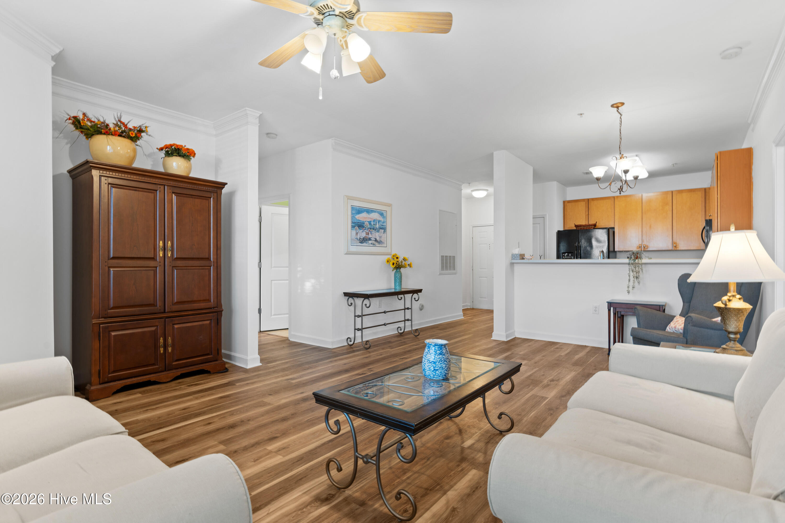 100508510 | Photo 13