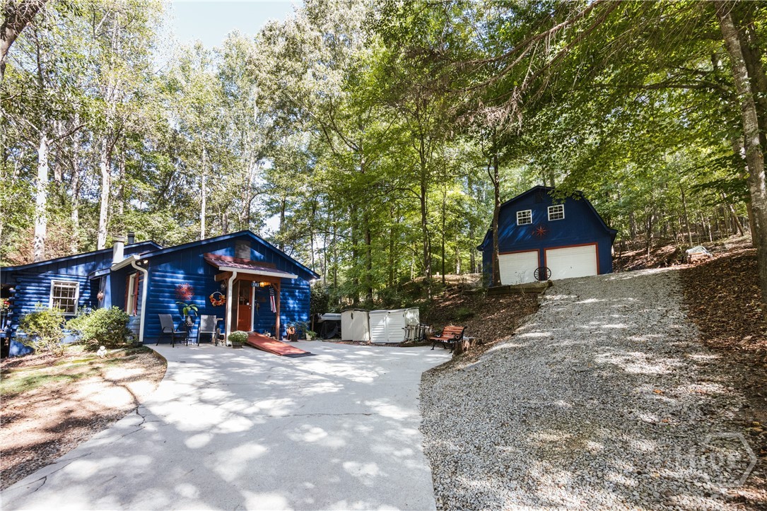 3383 Wolf Drive