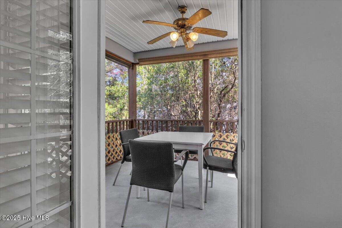 100532549 | Photo 10