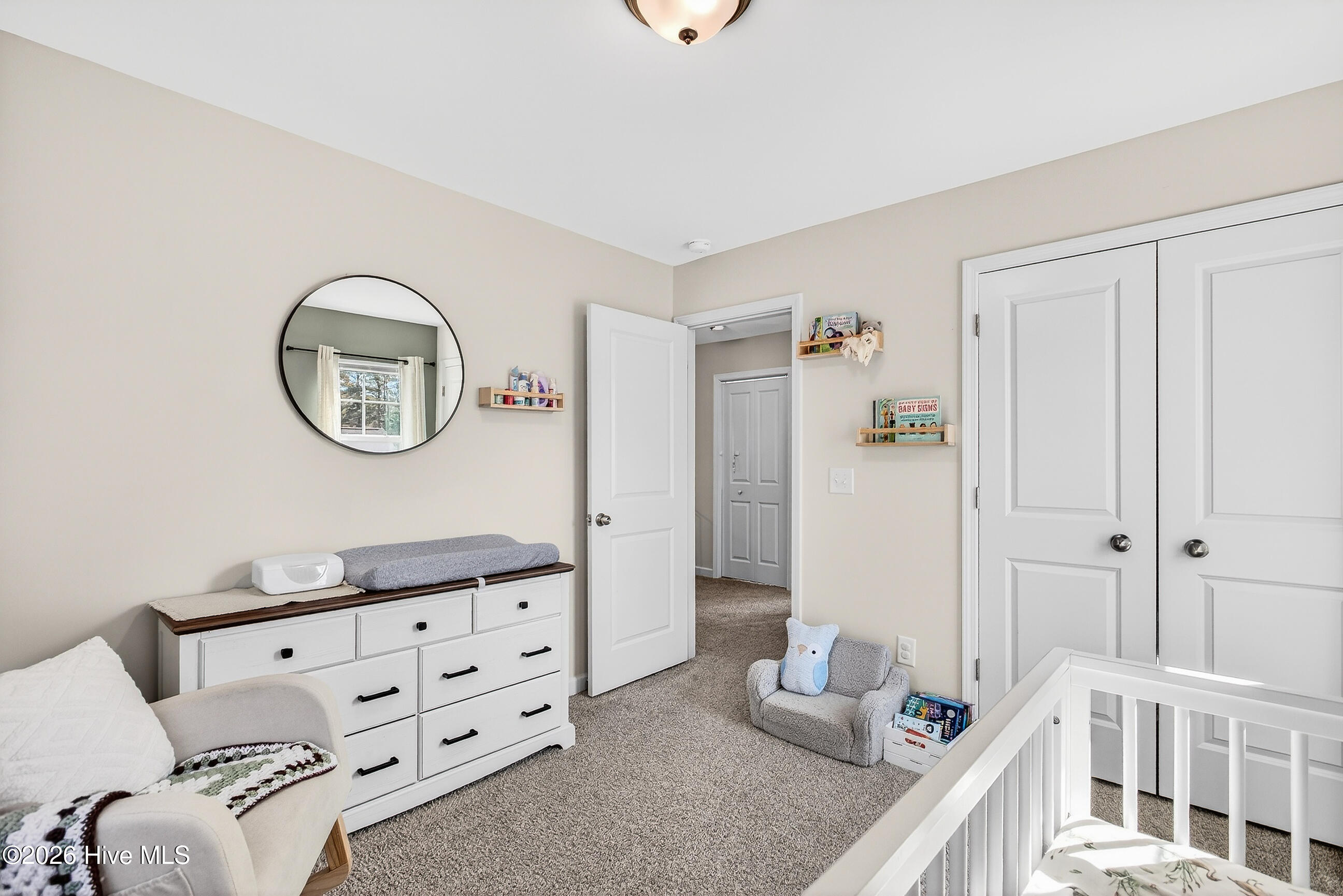 100558080 | Photo 33