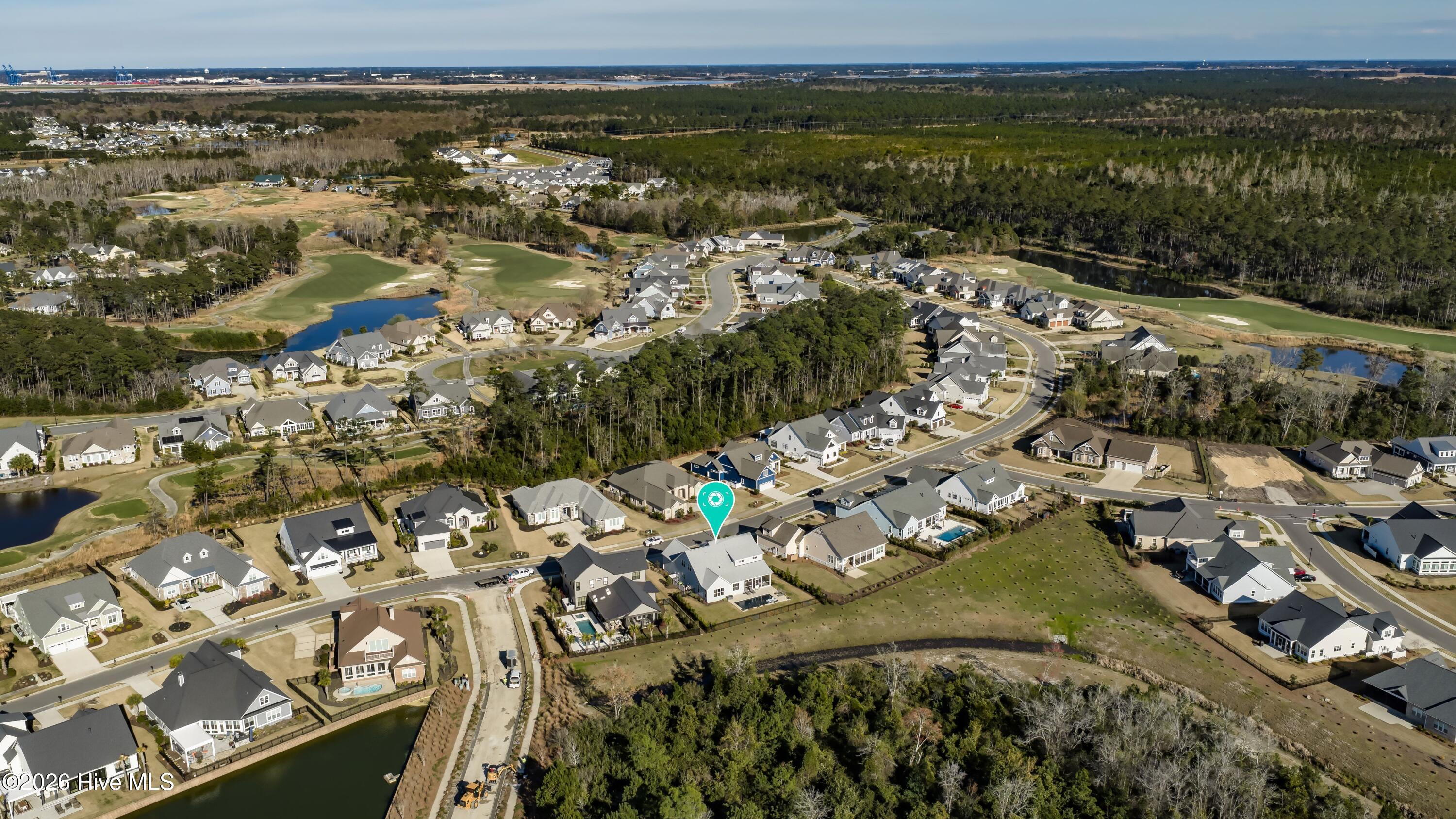 100566298 | Photo 65