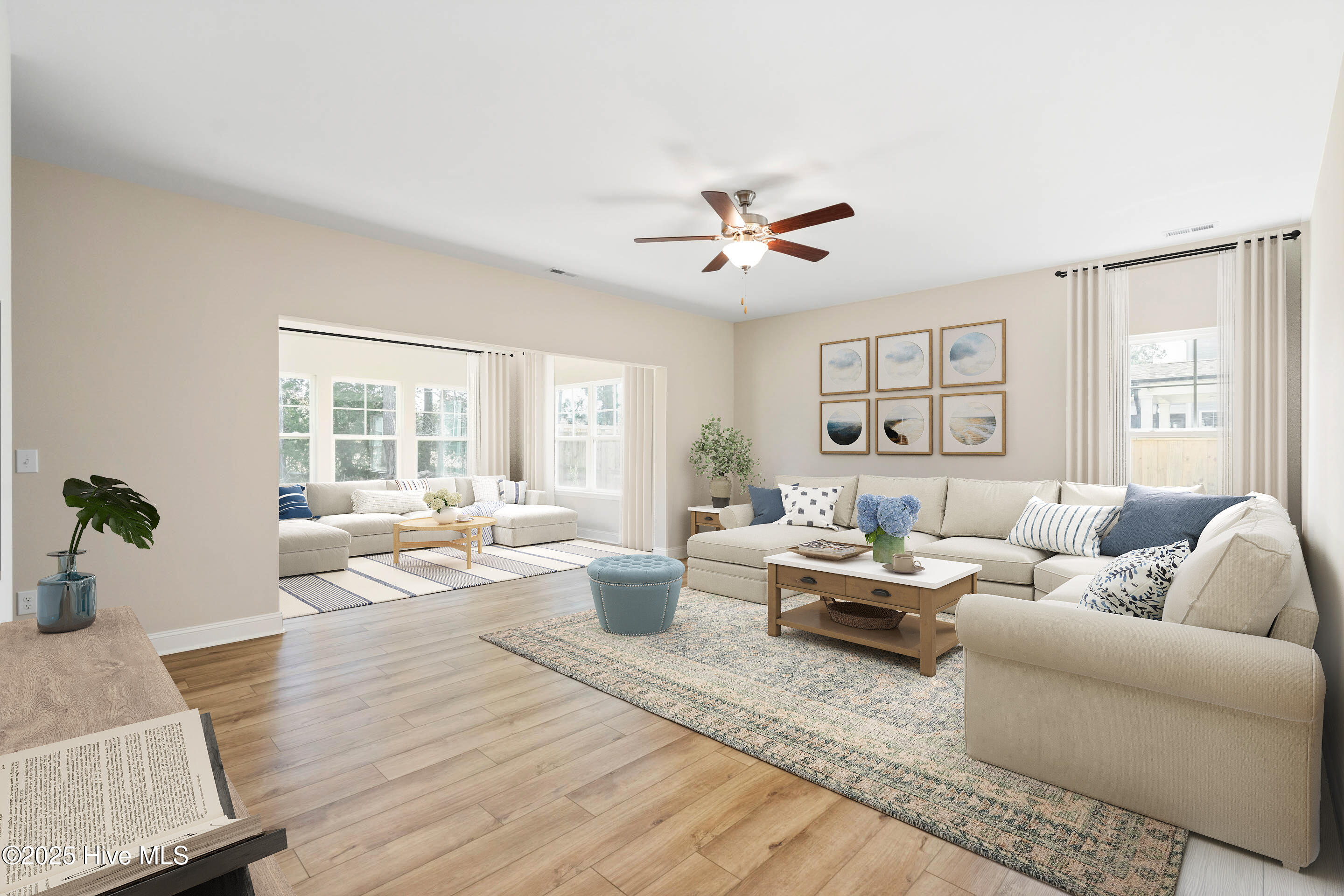 100543354 | Photo 10