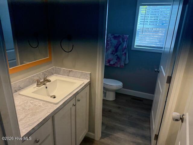 100555243 | Photo 48