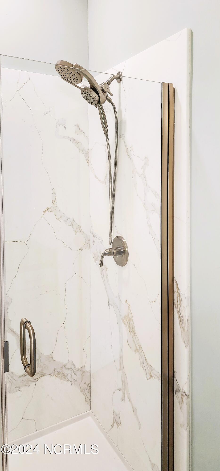 100471538 | Photo 39