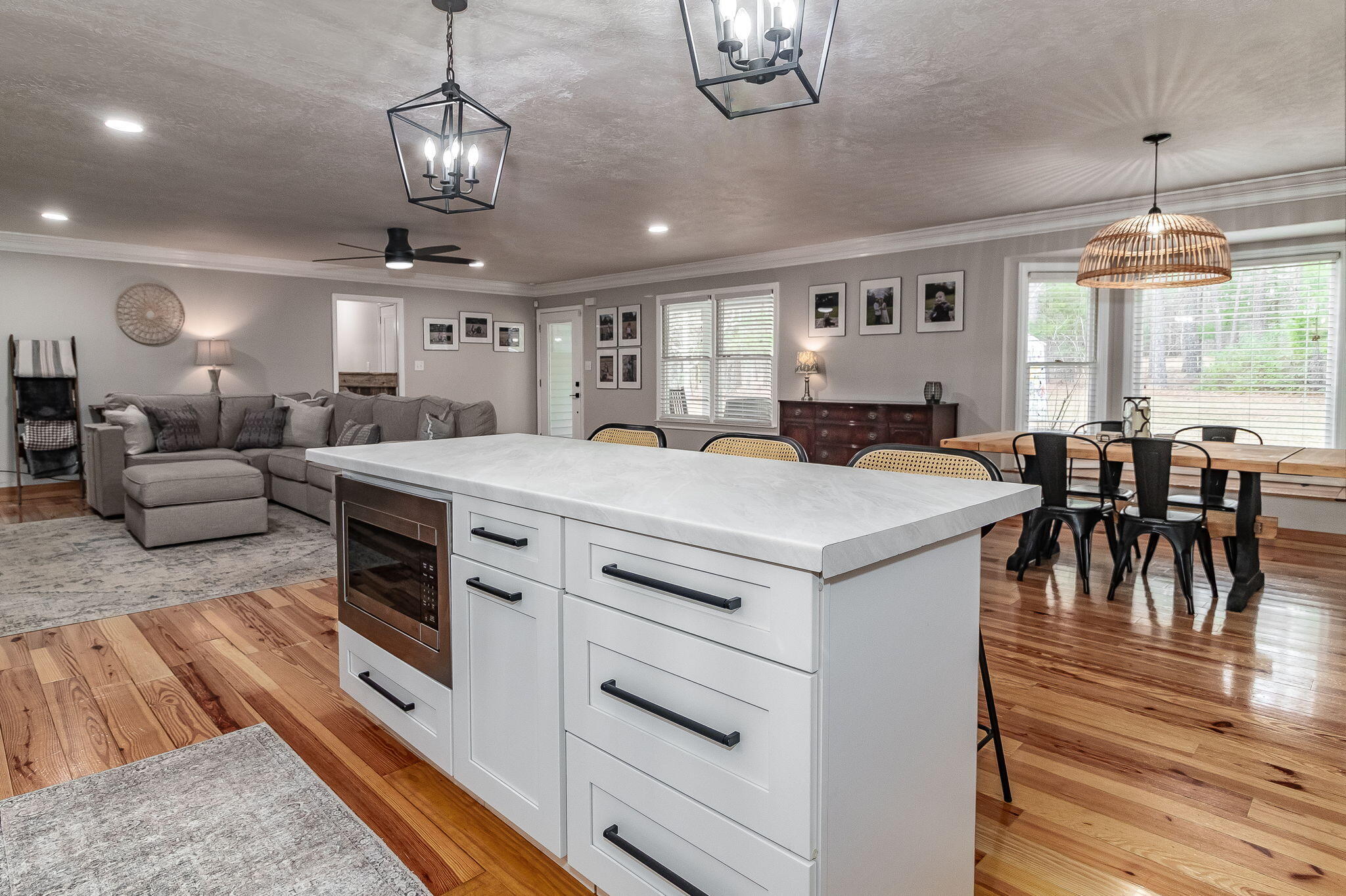 29-web-or-mls-1545 SWINT RD ©--16