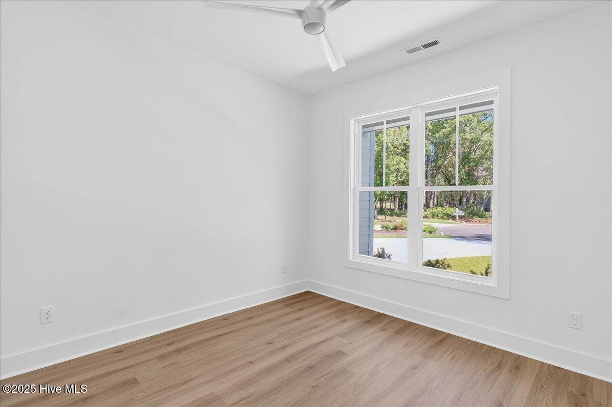 100489507 | Photo 12