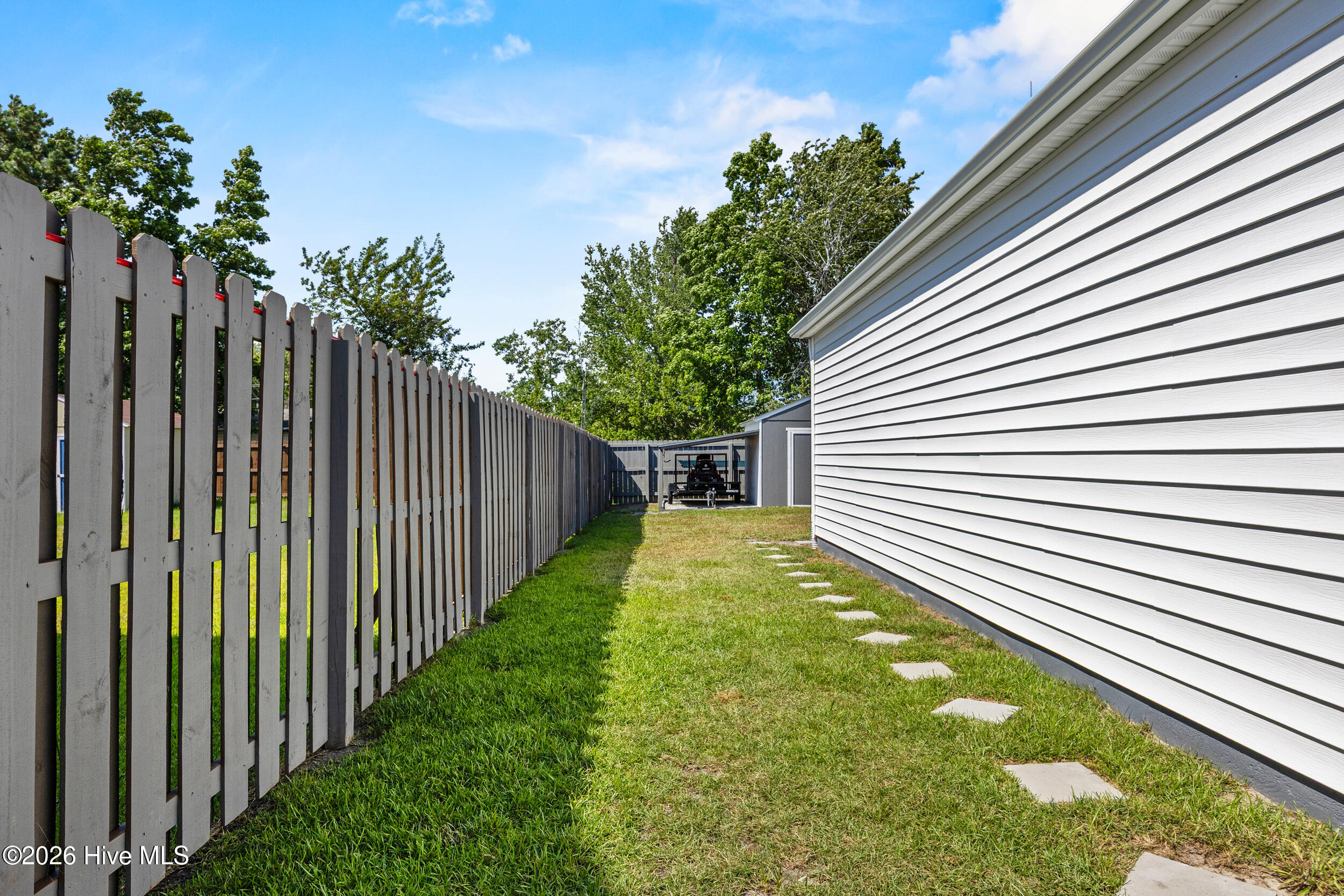200 Sunshine Drive,Holly Ridge