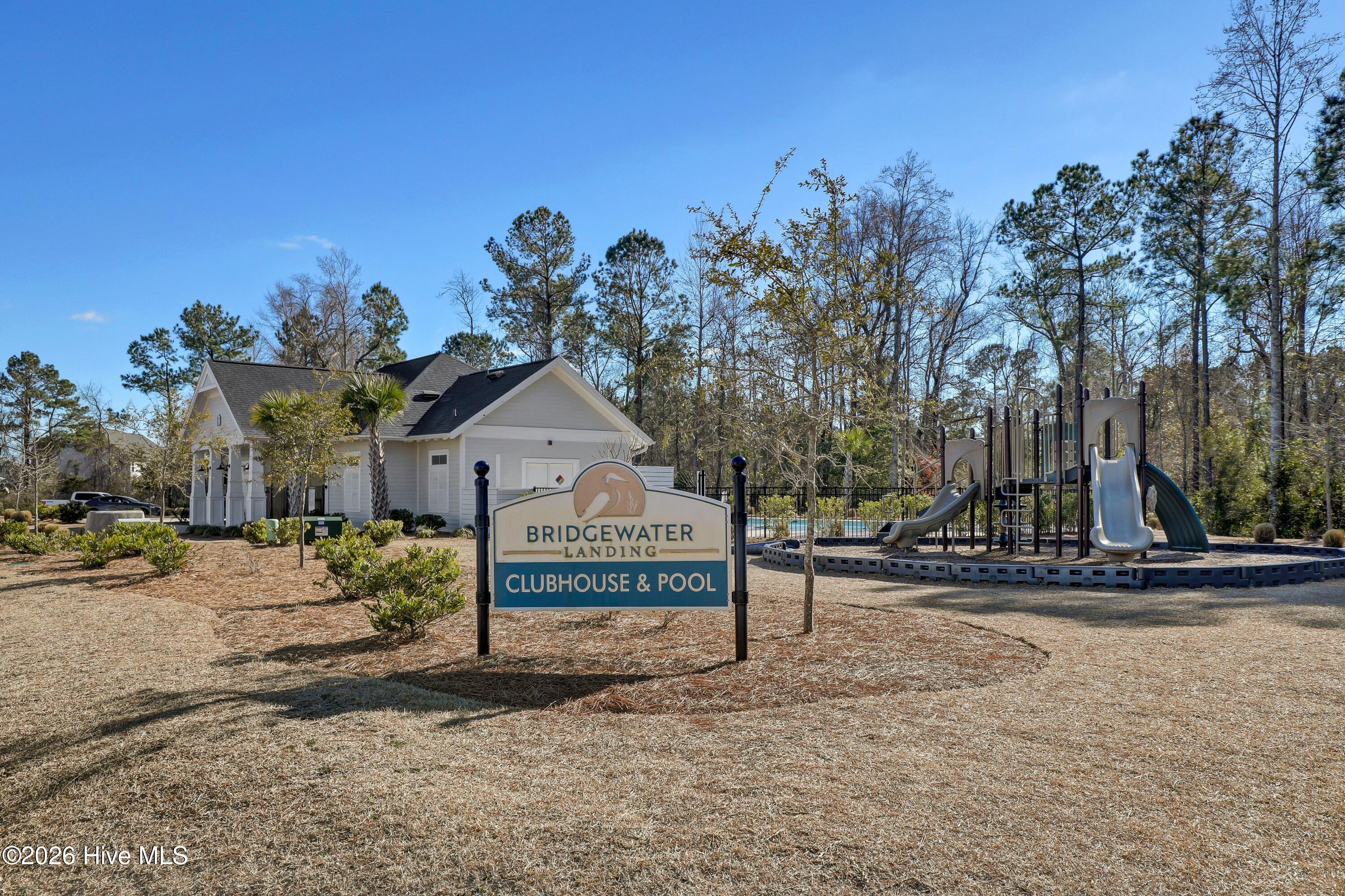 100562684 | Photo 68