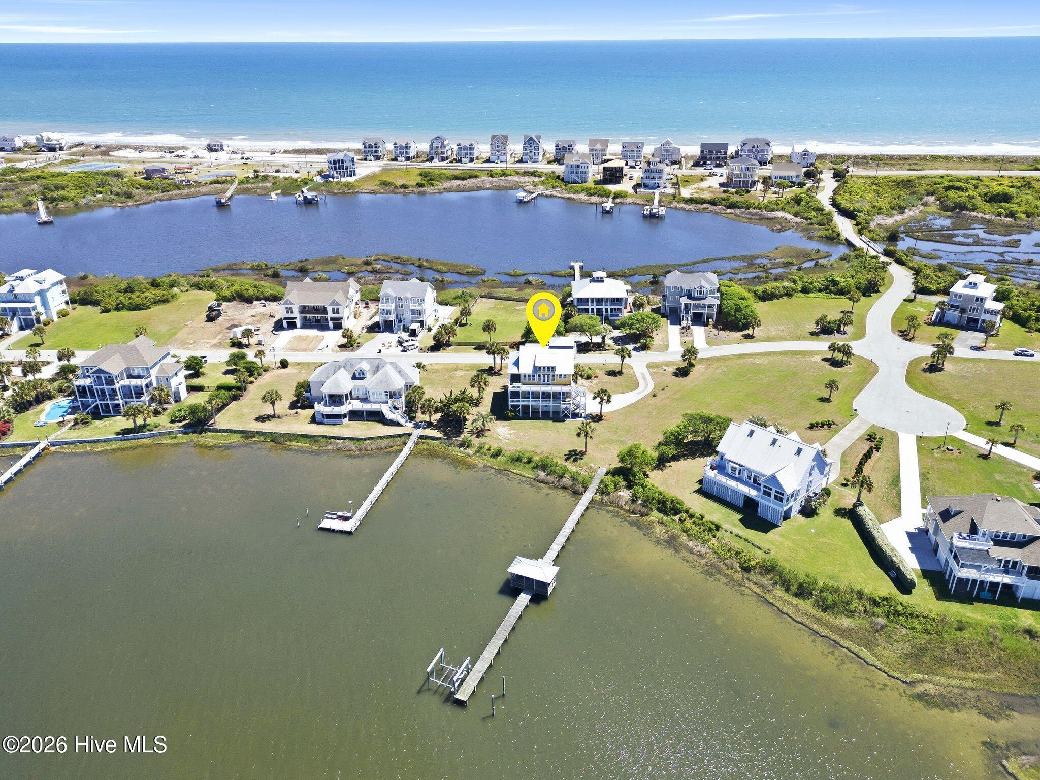 100569349 | Photo 16