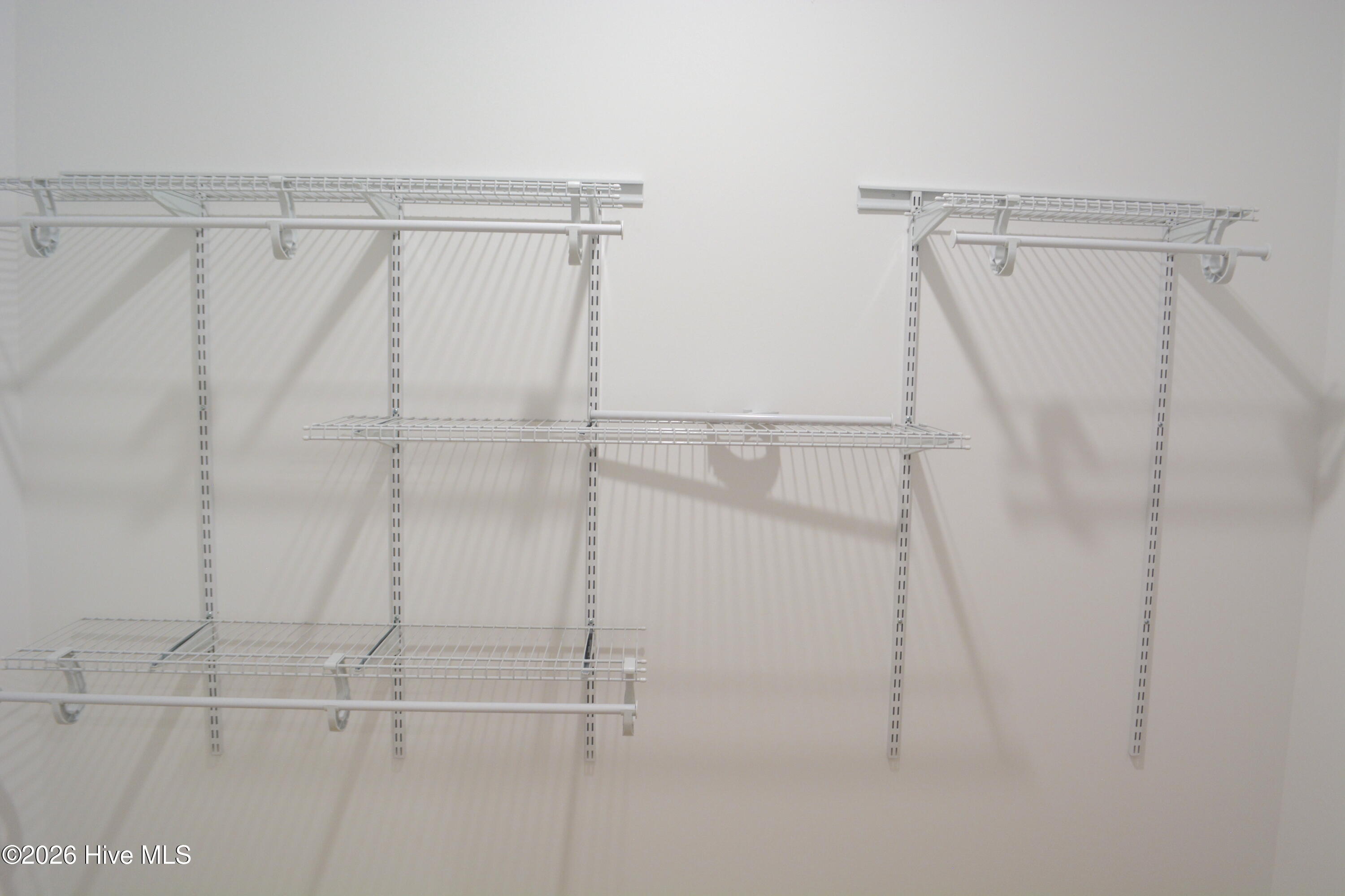 100577046 | Photo 20
